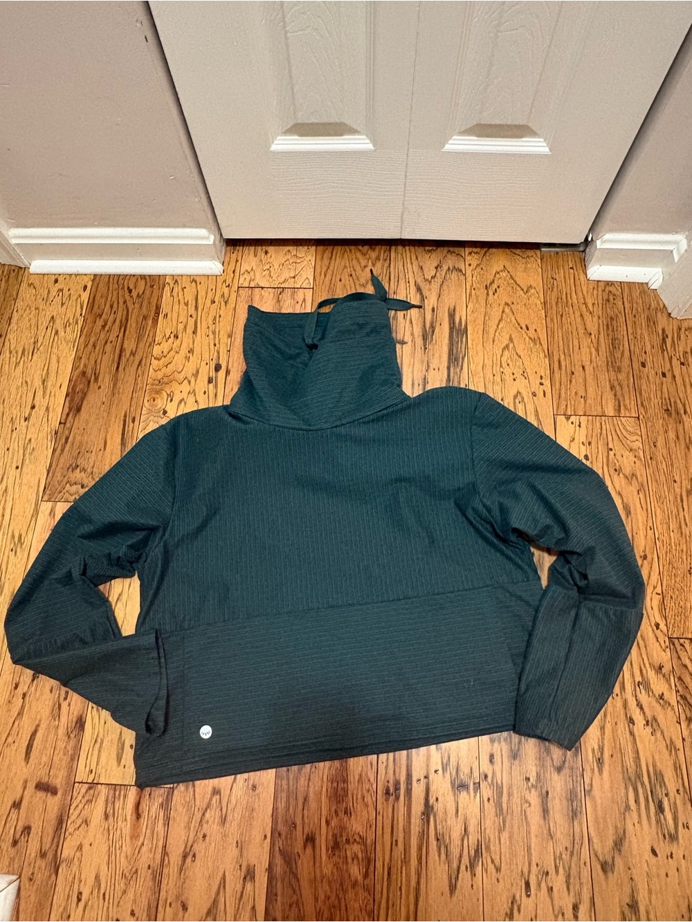 Senita Athletics Going Places Pullover Size Small